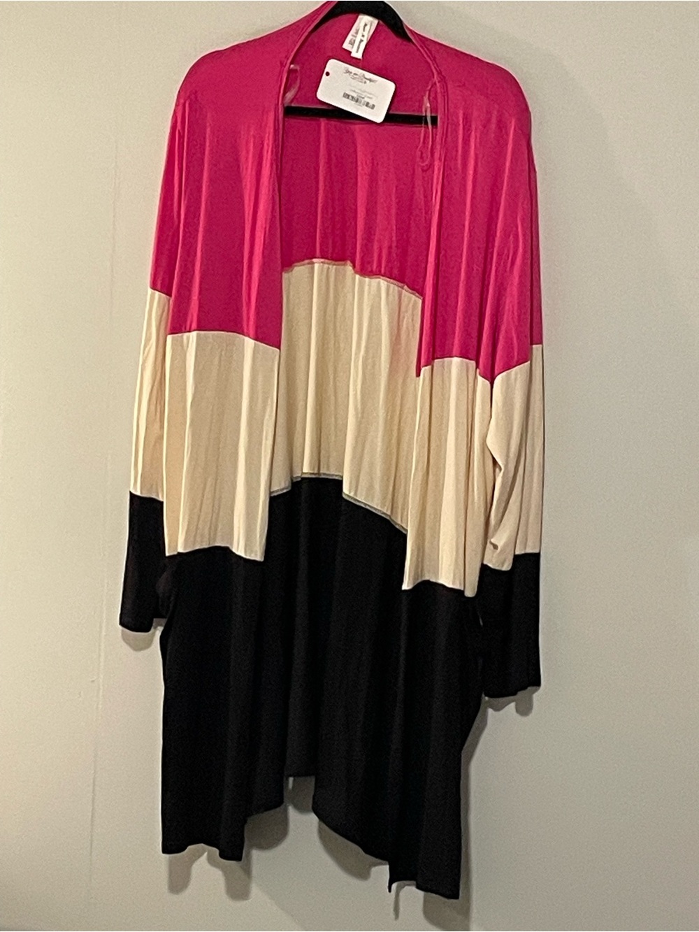 Women's High-Low Colorblock Open-Front Cardigan - Fuchsia, Cream & Black